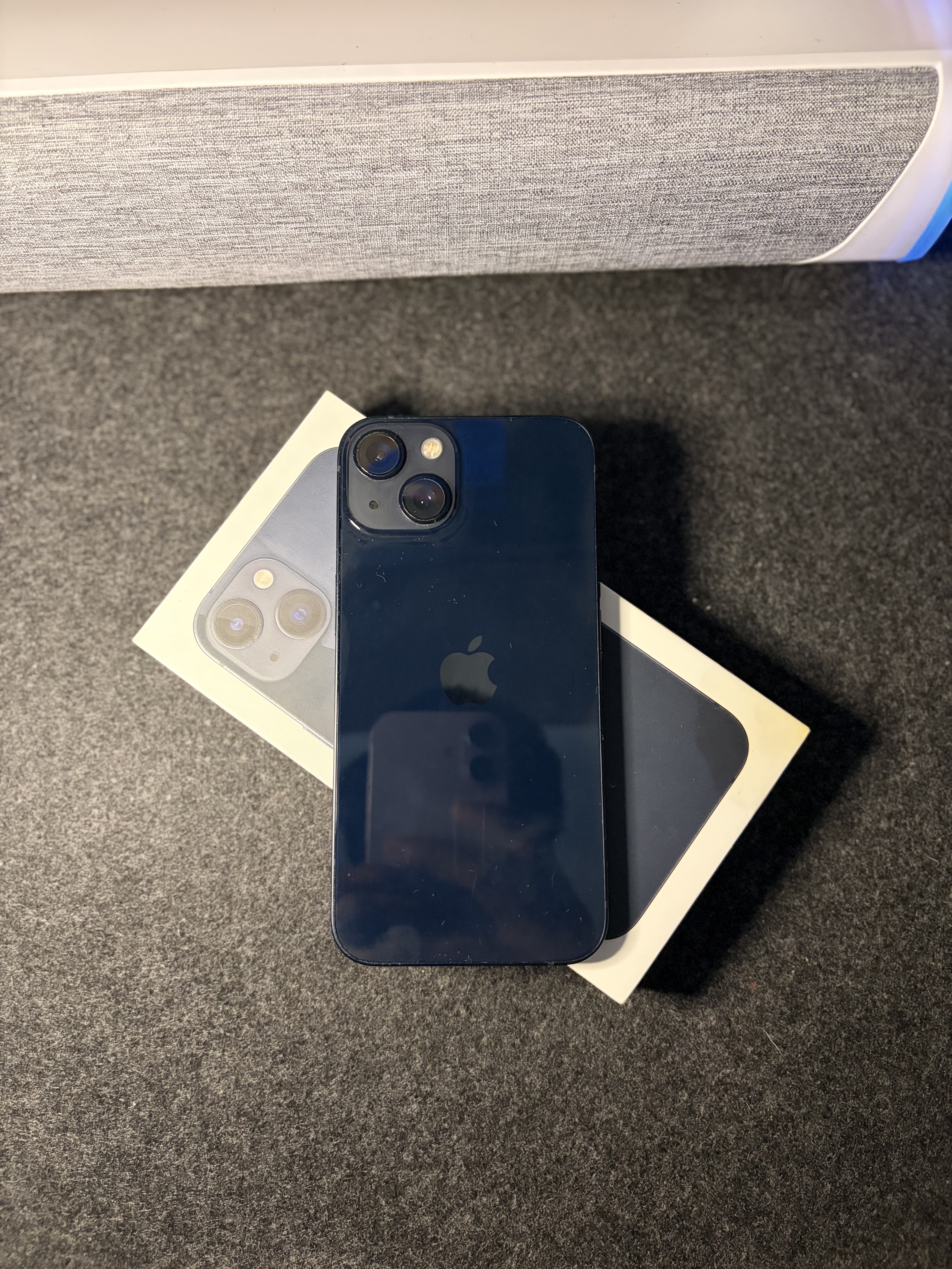 iPhone 13